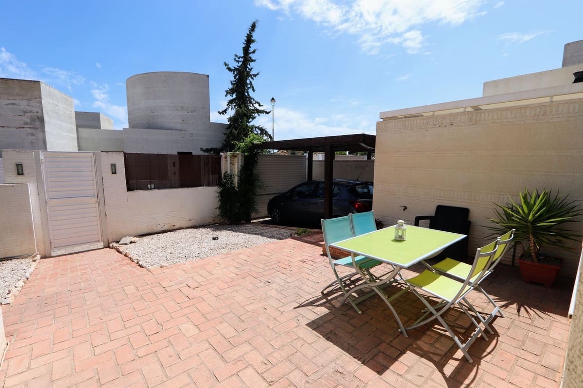 2 Zimmer Villa zu verkaufen in Sucina mit Pool Garage - 265.000 € (Ref: 9161010)