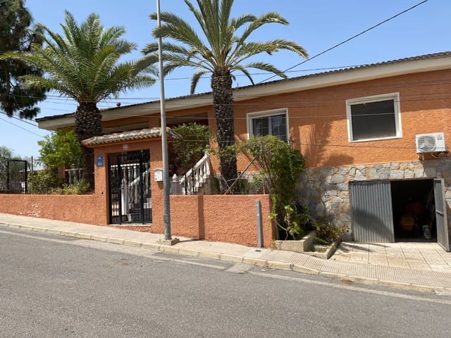 Chalet de 6 habitaciones en Benijófar en venta - 416.000 € (Ref: 9162288)