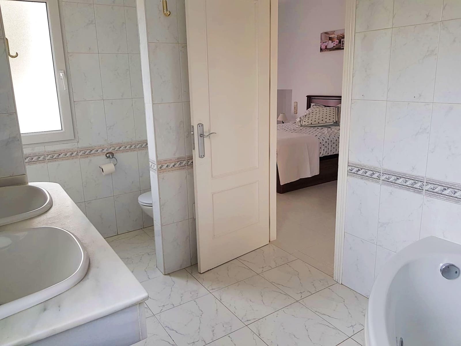 3 soveværelse Byhus til salg i Marbella med swimmingpool - € 1.260.000 (Ref: 9162293)