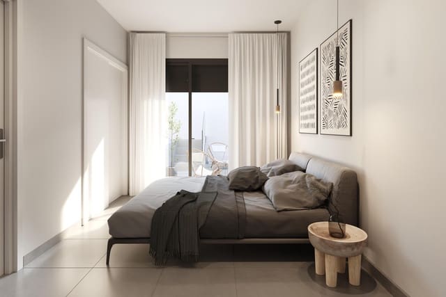 Pareado de 3 habitaciones en Antequera en venta con piscina - 379.000 € (Ref: 9163724)