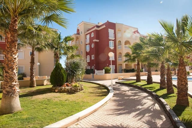 Apartamento de 2 habitaciones en Los Alcázares en venta con piscina - 198.000 € (Ref: 9165774)
