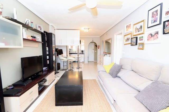 2 soverom Leilighet til salgs i Los Alcázares med svømmebasseng - € 195 000 (Ref: 9165774)