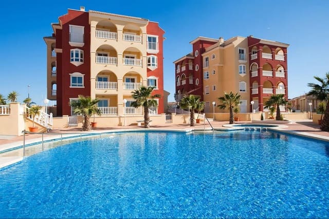 2 sovrum Lägenhet till salu i Los Alcázares med pool - 195 000 € (Ref: 9165774)