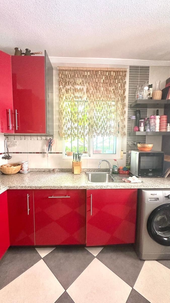 3 soverom Hus til salgs i Orihuela med svømmebasseng - € 334 000 (Ref: 9166939)