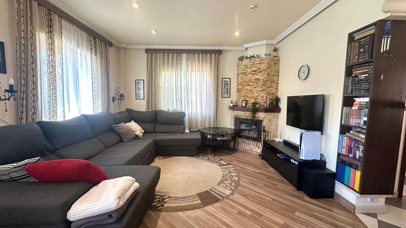 3 soverom Hus til salgs i Orihuela med svømmebasseng - € 334 000 (Ref: 9166939)