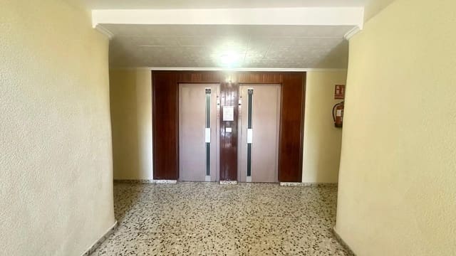 3 chambre Appartement à vendre à Punta Prima, Torrevieja avec piscine - 199 900 € (Ref: 9166940)