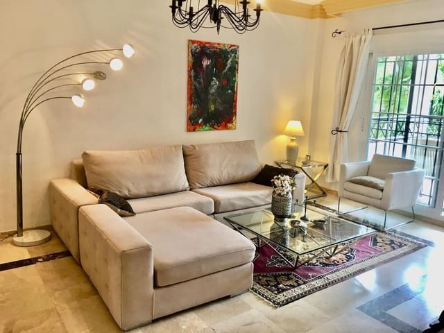 2 Zimmer Apartment zu verkaufen in Los Naranjos, Marbella mit Pool Garage - 460.000 € (Ref: 9167332)