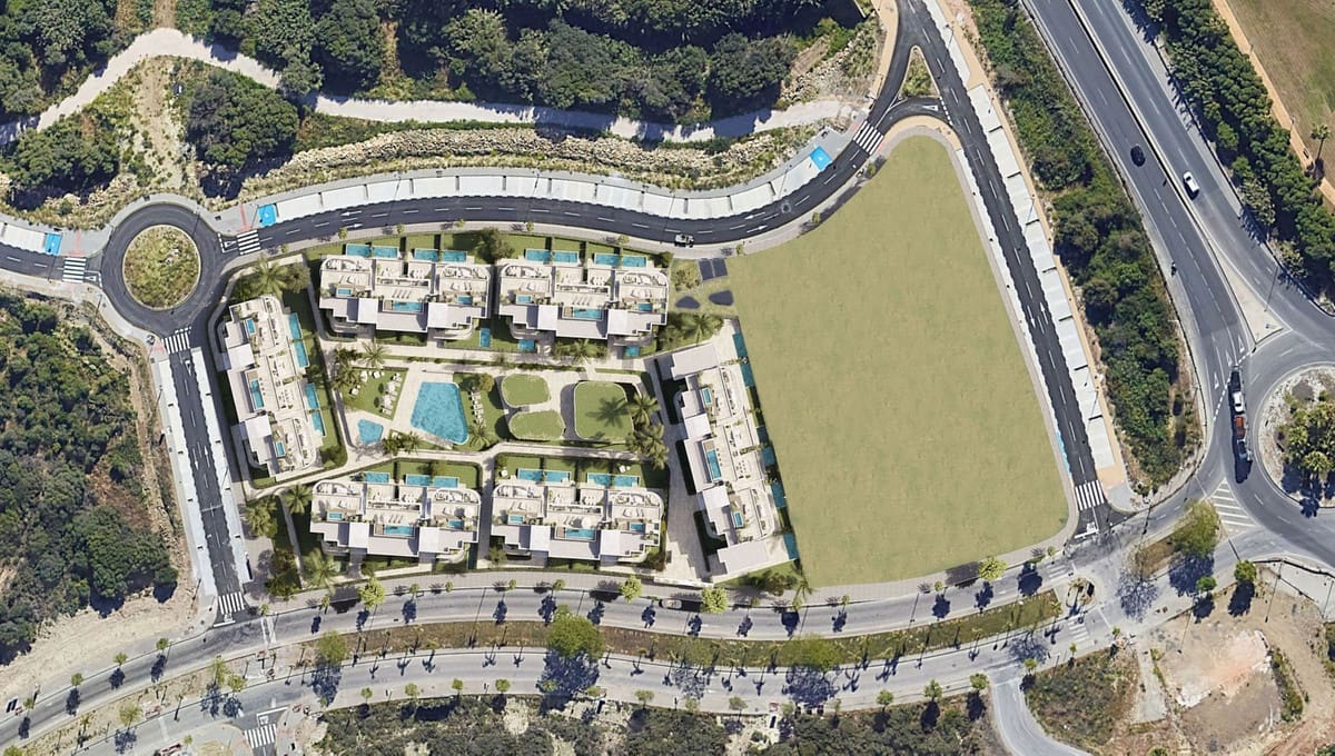 1 quarto Apartamento para venda em Estepona com piscina - 429 000 € (Ref: 9171423)