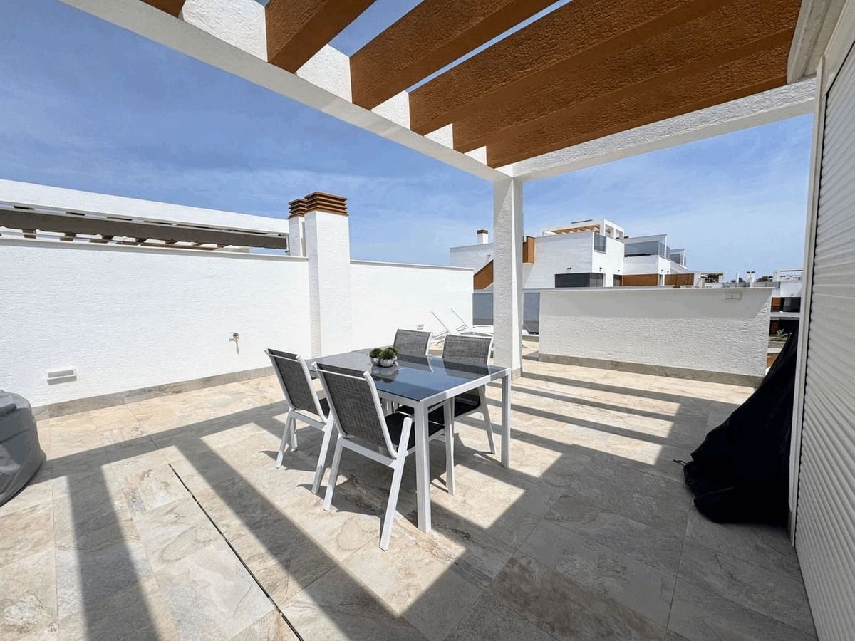 2 quarto Apartamento para venda em Pilar de la Horadada com piscina garagem - 330 000 € (Ref: 9171424)