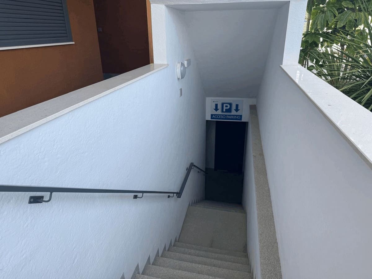 2 quarto Apartamento para venda em Pilar de la Horadada com piscina garagem - 330 000 € (Ref: 9171424)