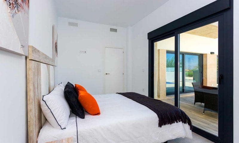 3 soverom Villa til salgs i Daya Nueva med svømmebasseng - € 453 000 (Ref: 9176456)