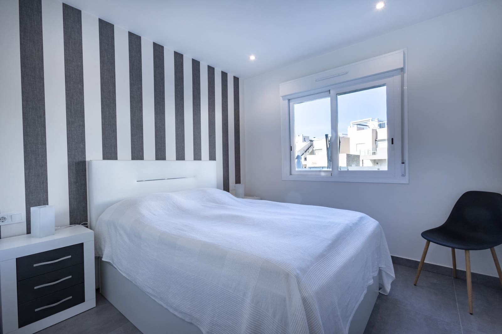 Bungalow de 3 habitaciones en Torrevieja en venta - 268.000 € (Ref: 9176461)