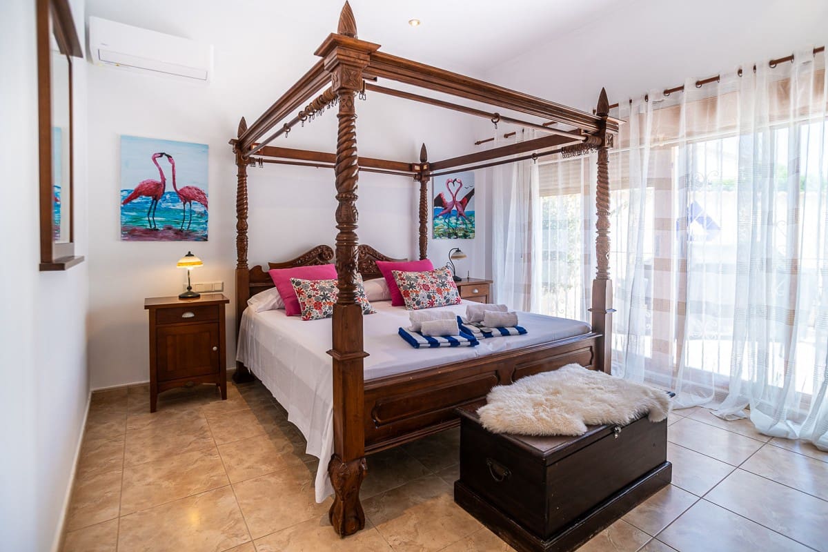 3 quarto Moradia para venda em Torrevieja com piscina - 535 000 € (Ref: 9176463)