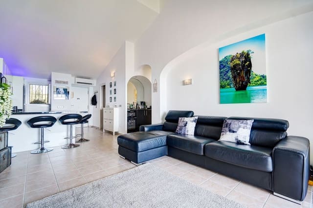 2 bedroom Penthouse for sale in Torrenueva, Mijas - € 399,000 (Ref: 9177300)