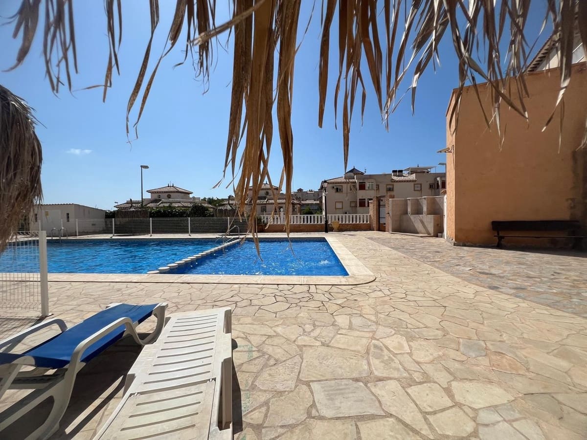 Apartamento de 2 habitaciones en Orihuela Costa en venta con piscina - 159.000 € (Ref: 9183664)