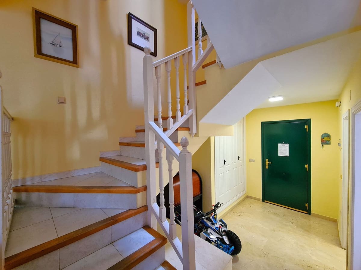 3 soverom Villa til salgs i Bahia de Casares med svømmebasseng - € 645 000 (Ref: 9185418)