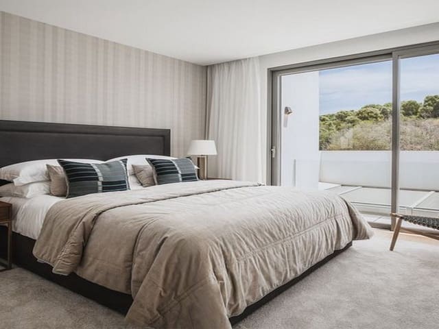 3 slaapkamer Villa te koop in Marbella met zwembad garage - € 1.400.000 (Ref: 9185426)