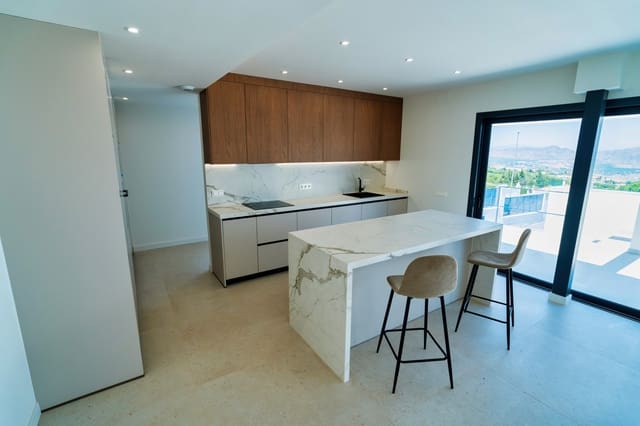 4 soveværelse Villa til salg i Alhaurín de la Torre med swimmingpool - € 890.000 (Ref: 9186884)