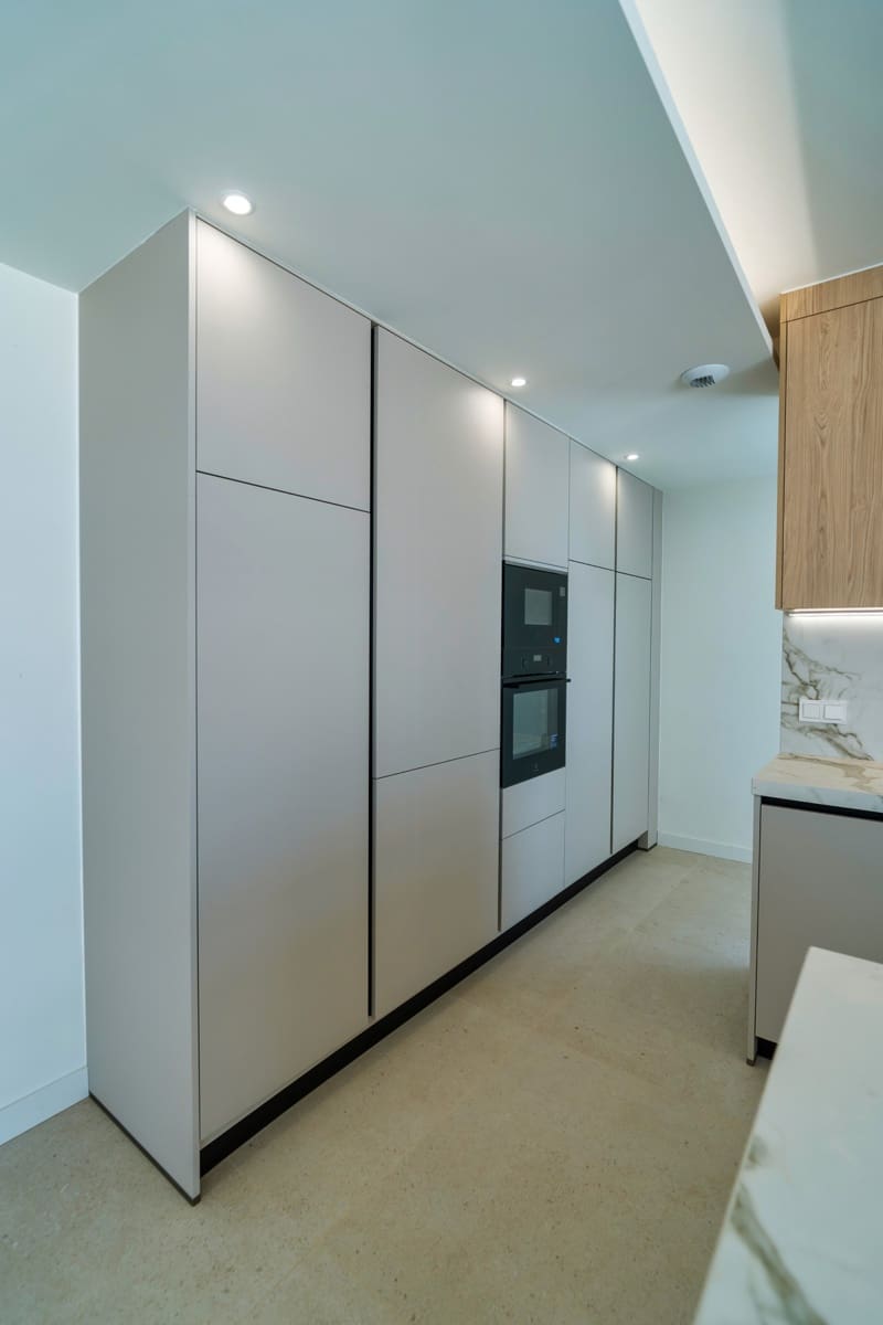 Chalet de 4 habitaciones en Alhaurín de la Torre en venta con piscina - 890.000 € (Ref: 9186884)