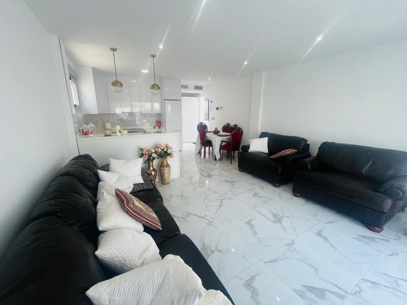 3 quarto Moradia para venda em Los Alcazares com piscina garagem - 375 900 € (Ref: 9188452)