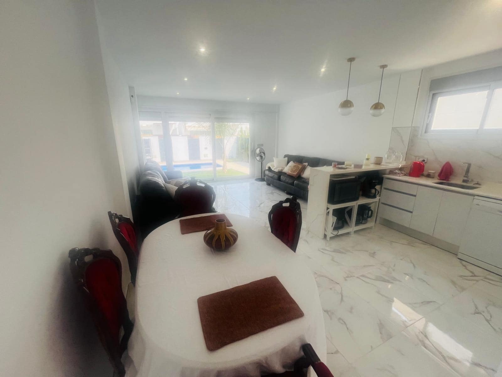 3 quarto Moradia para venda em Los Alcazares com piscina garagem - 375 900 € (Ref: 9188452)