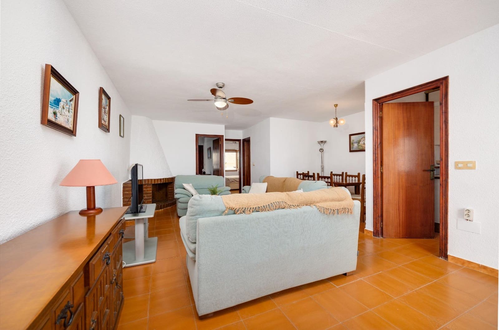 Apartamento de 2 habitaciones en Torrevieja en venta - 147.969 € (Ref: 9188457)