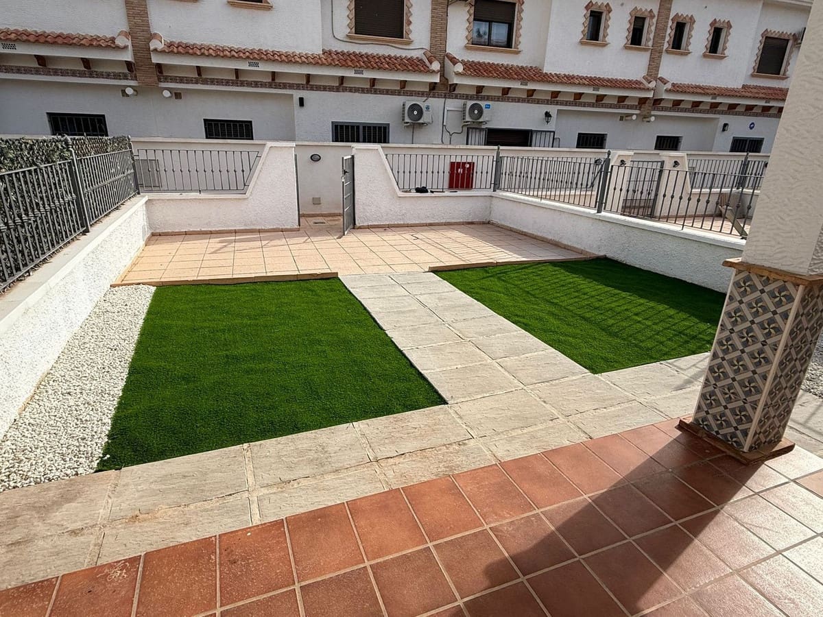 3 sypialnia Dom na sprzedaż w San Miguel de Salinas z basenem garażem - 229 000 € (Ref: 9188466)