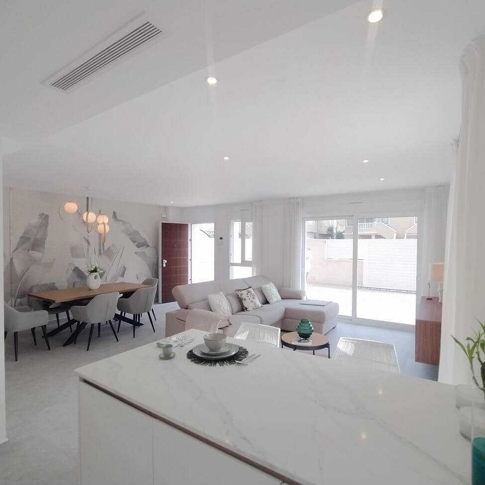 3 soveværelse Lejlighed til salg i Torrevieja med swimmingpool - € 349.900 (Ref: 9191056)