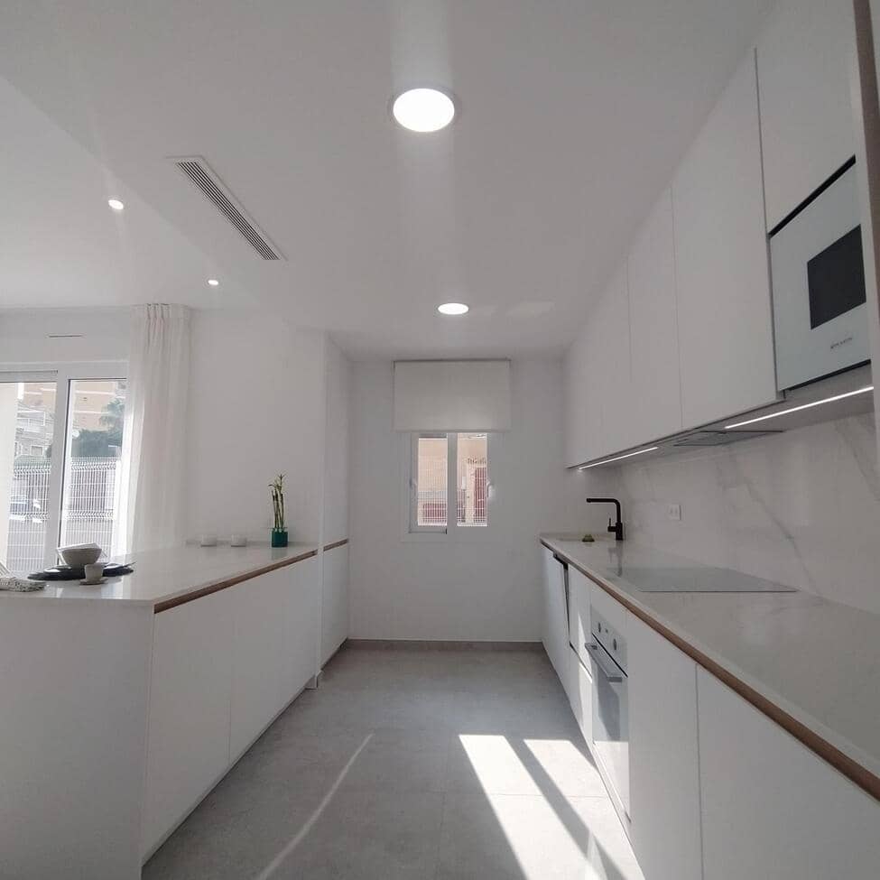 3 soveværelse Lejlighed til salg i Torrevieja med swimmingpool - € 349.900 (Ref: 9191056)