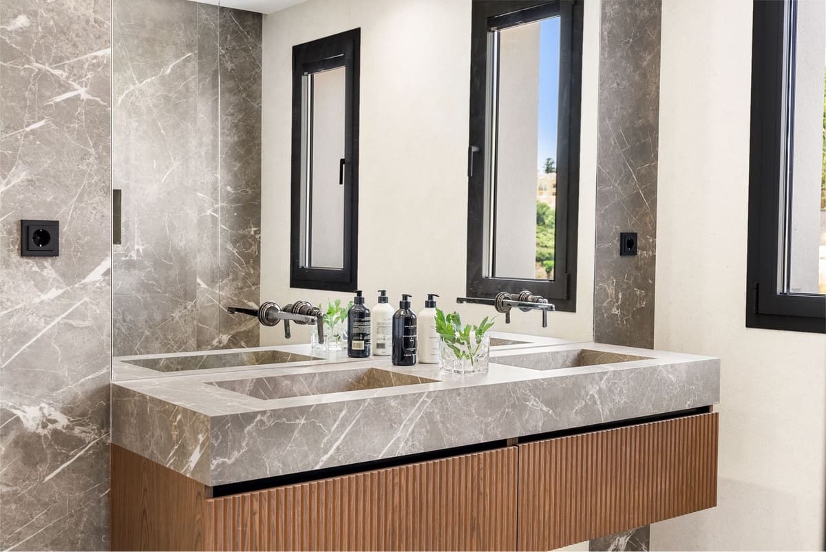 6 soveværelse Villa til salg i Los Flamingos med garage - € 7.995.000 (Ref: 9191057)