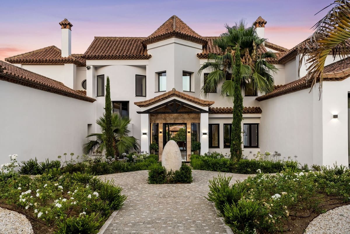 6 soveværelse Villa til salg i Los Flamingos med garage - € 7.995.000 (Ref: 9191057)