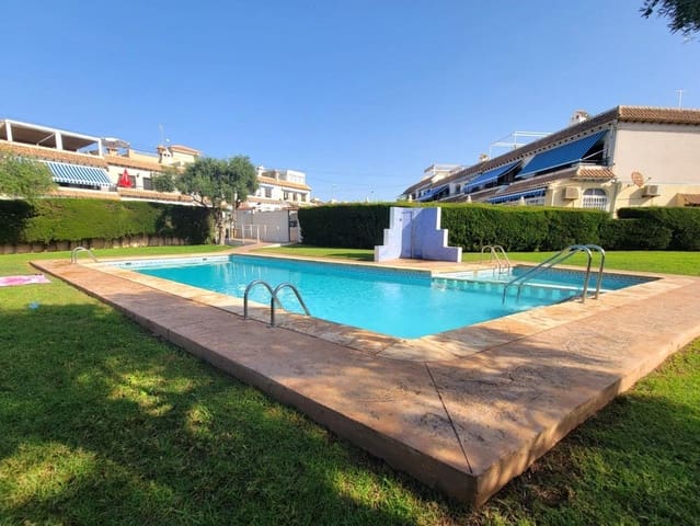 2 bedroom Bungalow for sale in Los Frutales, Torrevieja with pool - € 169,000 (Ref: 9192333)