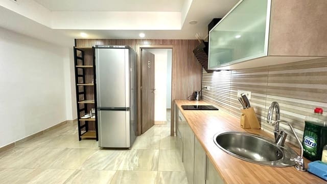 4 chambre Appartement à vendre à Centro - Muelle Pesquero, Torrevieja - 249 900 € (Ref: 9192335)