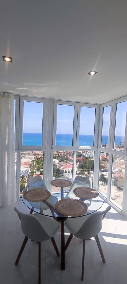 2 sypialnia Apartament na sprzedaż w Torrevieja - 189 000 € (Ref: 9193810)