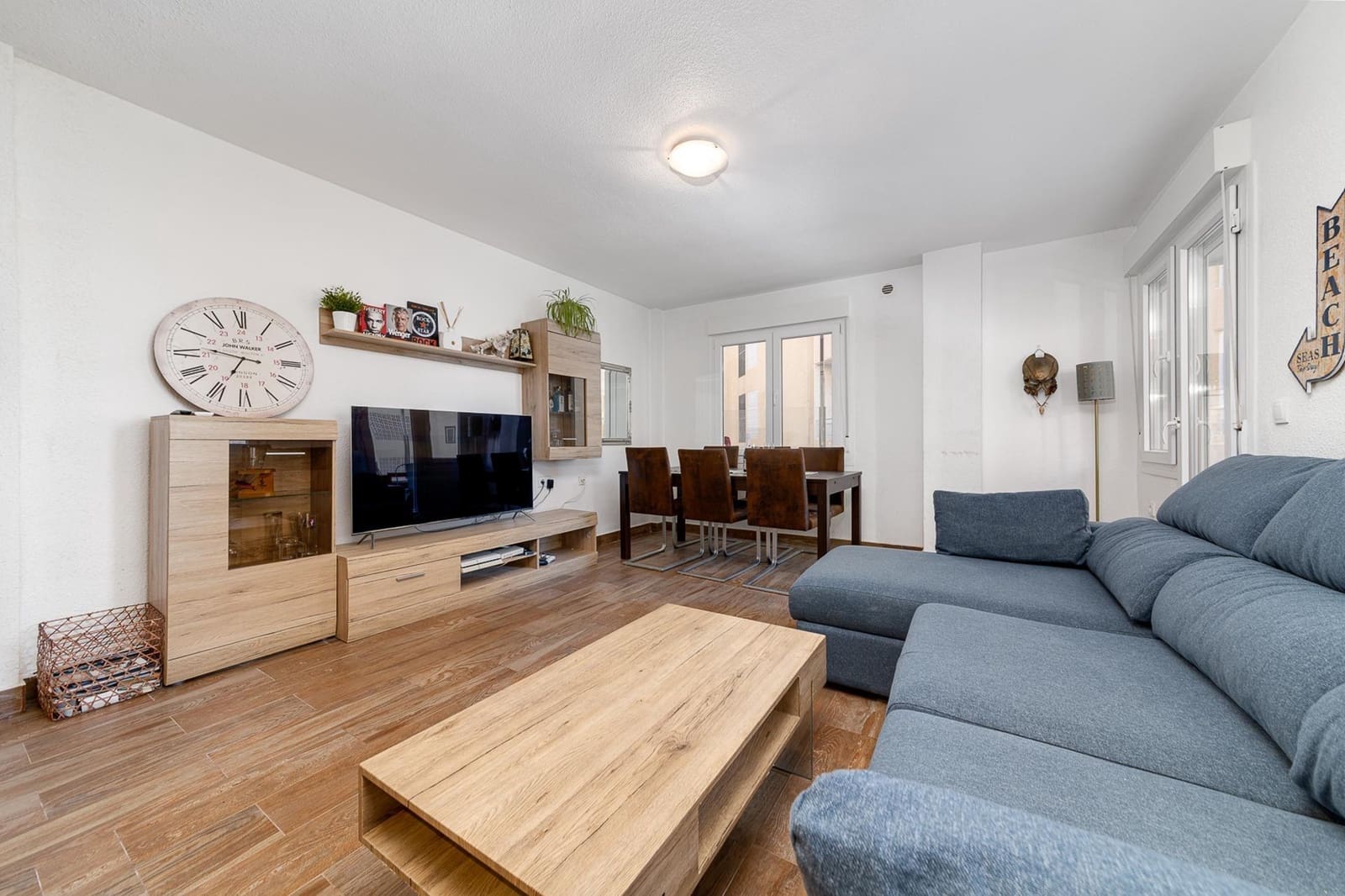 3 makuuhuone Huoneisto myytävänä paikassa Torrevieja - 265 000 € (Ref: 9195542)