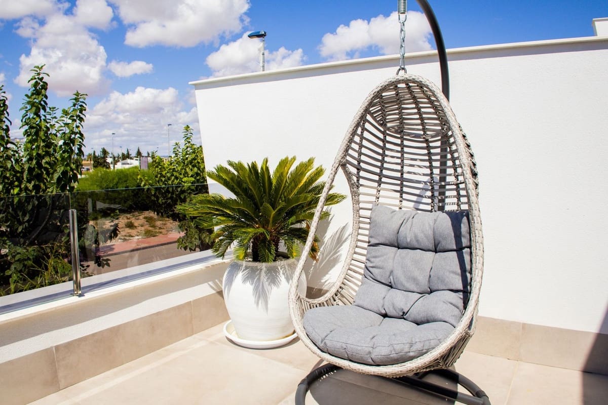 3 bedroom Villa for sale in Santiago de la Ribera with pool garage - € 715,000 (Ref: 9195548)