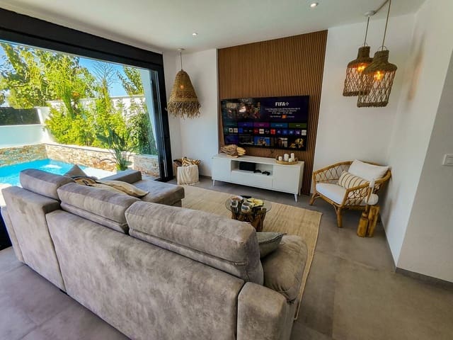 3 soveværelse Villa til salg i Santiago de la Ribera, San Javier med swimmingpool garage - € 685.000 (Ref: 9195548)
