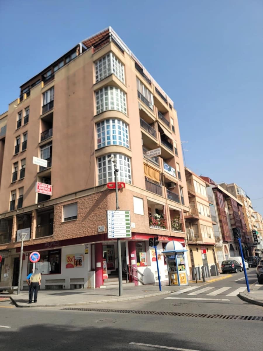 2 slaapkamer Appartement te koop in Torrevieja - € 189.000 (Ref: 9197739)