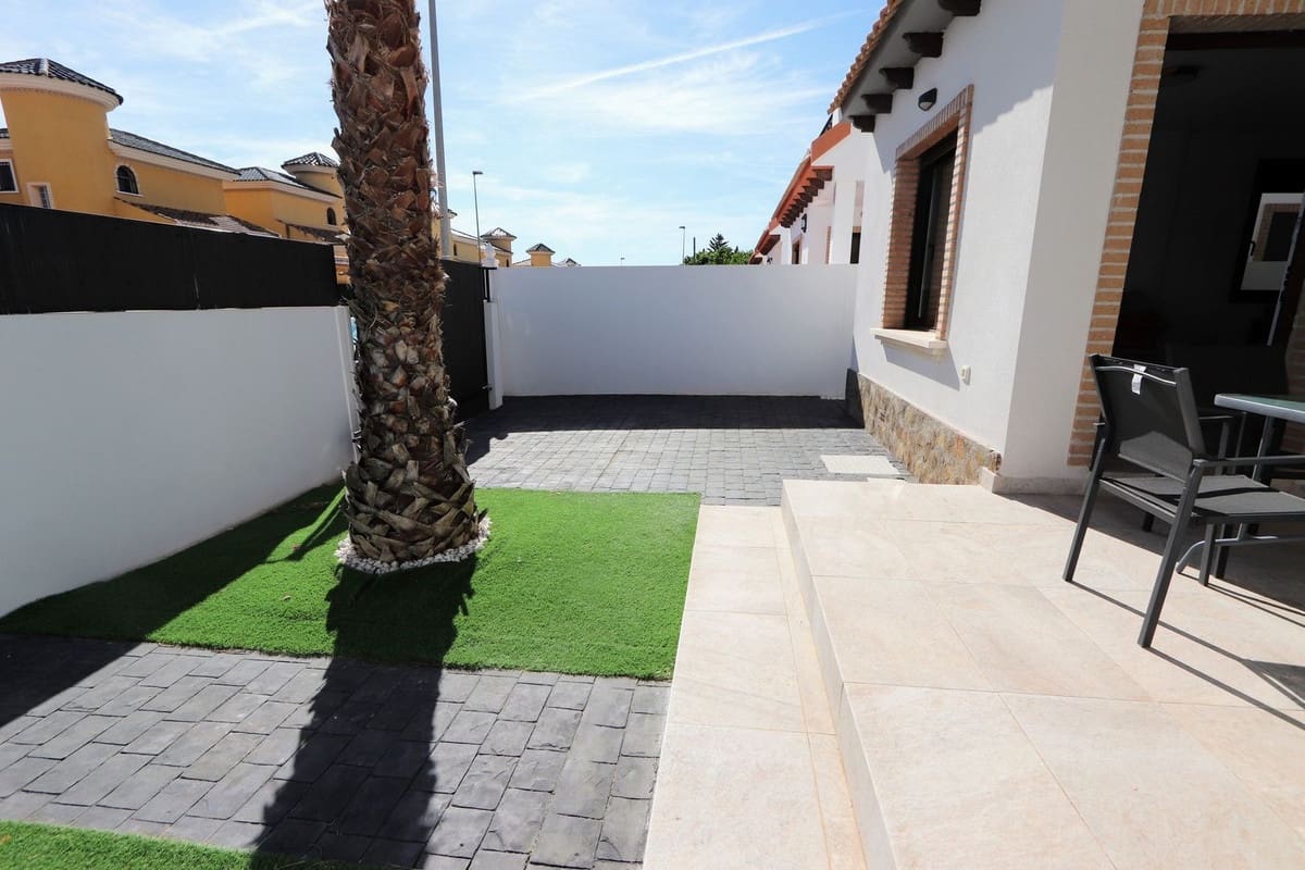 3 camera da letto Villa in vendita in Villamartin con piscina garage - 269.995 € (Rif: 9197744)