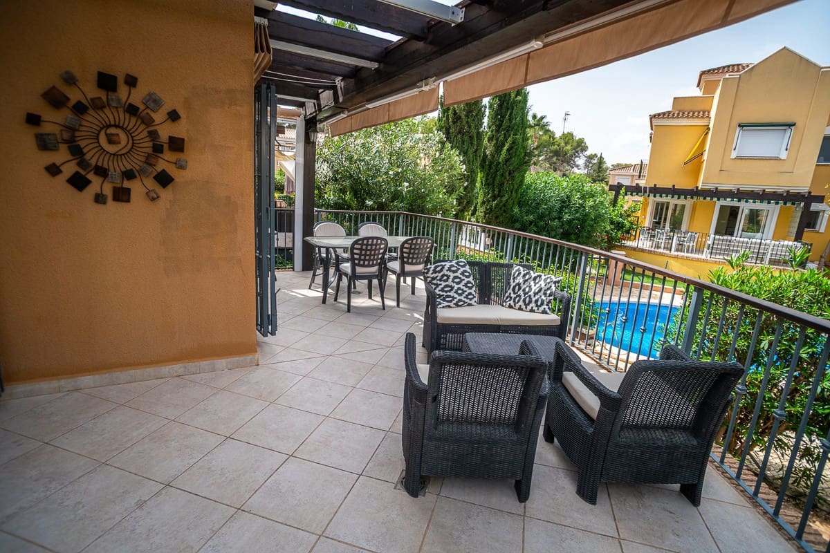 3 chambre Villa/Maison à vendre à Torrevieja - 285 000 € (Ref: 9198462)