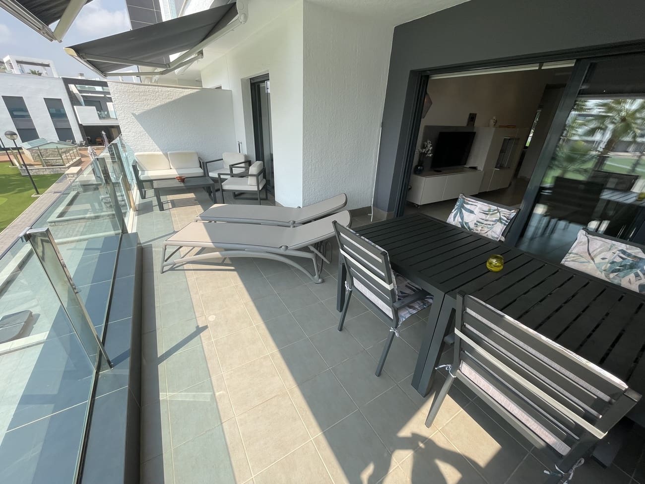 2 soveværelse Lejlighed til salg i Guardamar del Segura med swimmingpool garage - € 234.900 (Ref: 9200987)