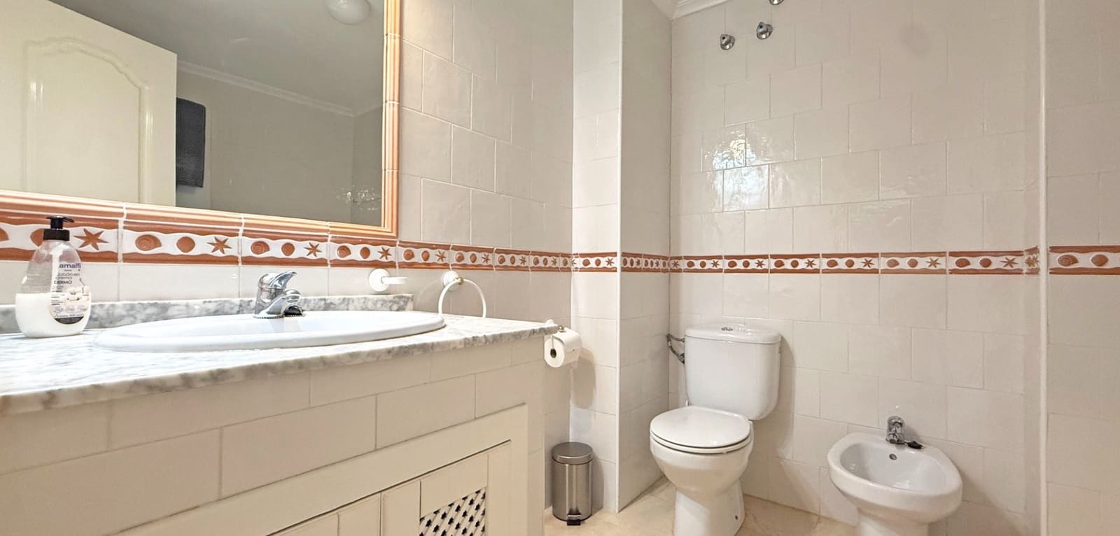 2 Zimmer Apartment zu verkaufen in Orihuela Costa mit Pool Garage - 199.000 € (Ref: 9202430)