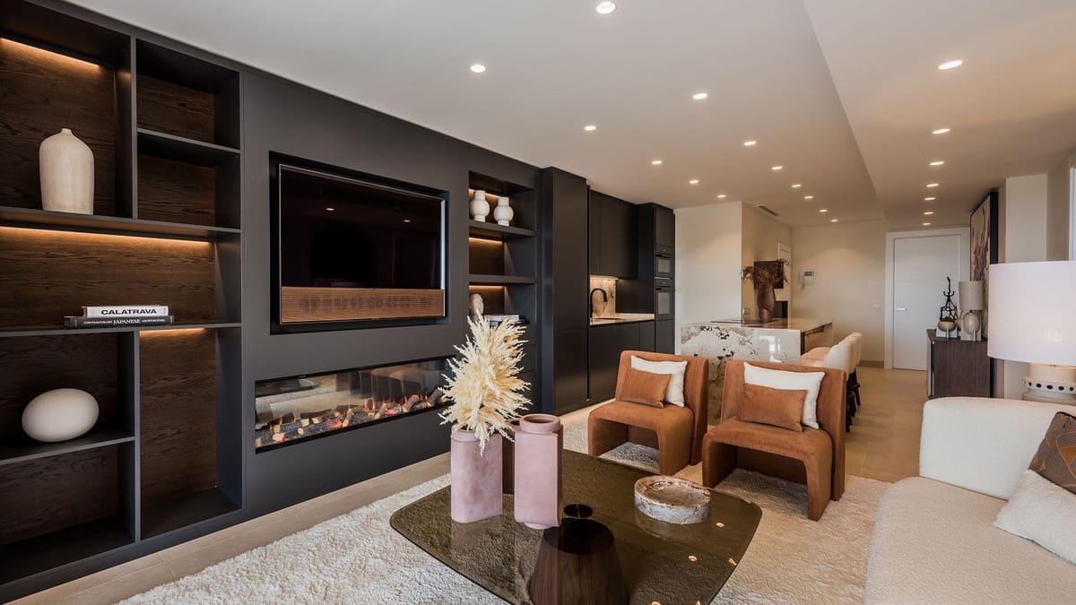 3 bedroom Apartment for sale in New Golden Mile - € 2,395,000 (Ref: 9204511)