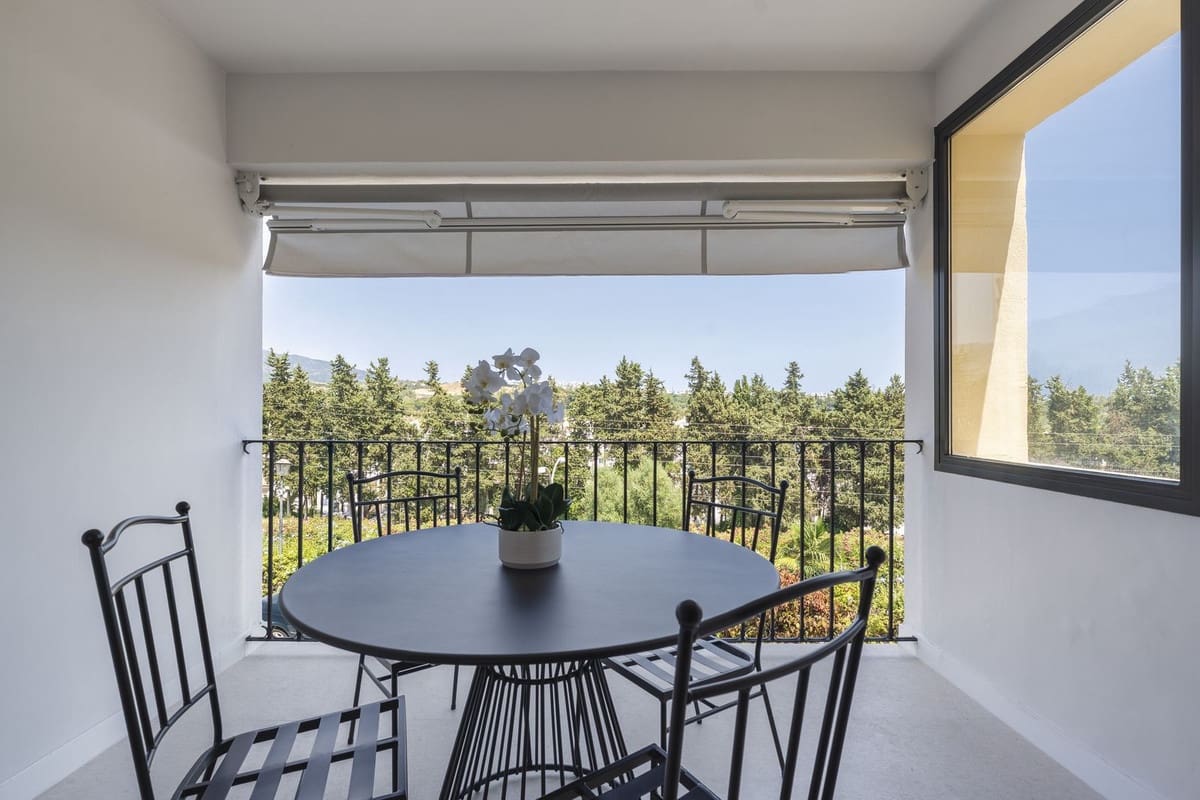 4 bedroom Townhouse for sale in Nueva Andalucia - € 1,850,000 (Ref: 9204512)