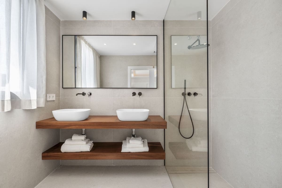 4 bedroom Townhouse for sale in Nueva Andalucia - € 1,850,000 (Ref: 9204512)