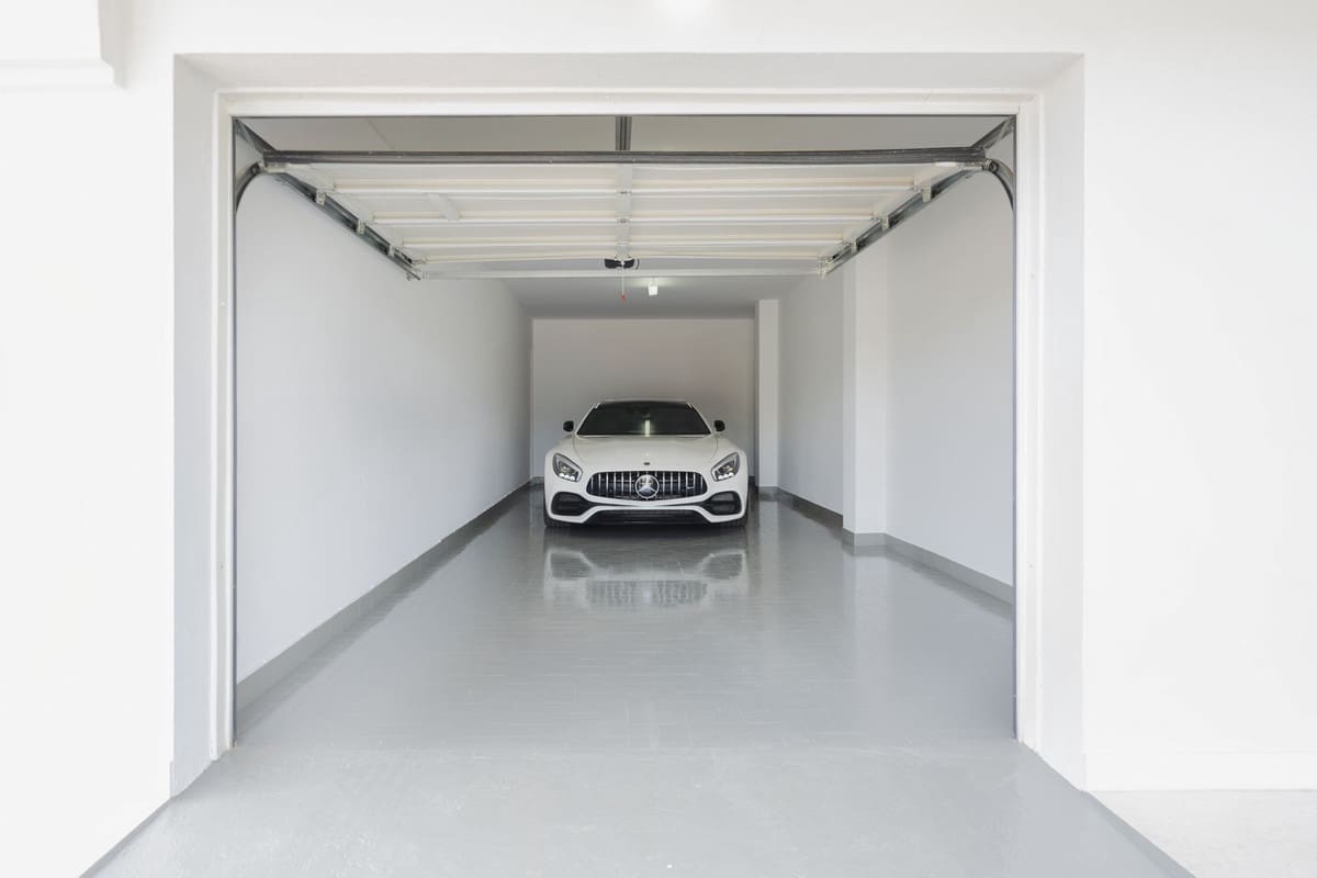 4 bedroom Townhouse for sale in Nueva Andalucia - € 1,850,000 (Ref: 9204512)