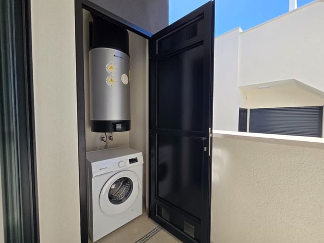 2 bedroom Penthouse for sale in Orihuela with pool garage - € 329,000 (Ref: 9206428)