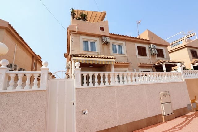 3 Zimmer Doppelhaus zu verkaufen in Torrevieja - 445.000 € (Ref: 9206450)
