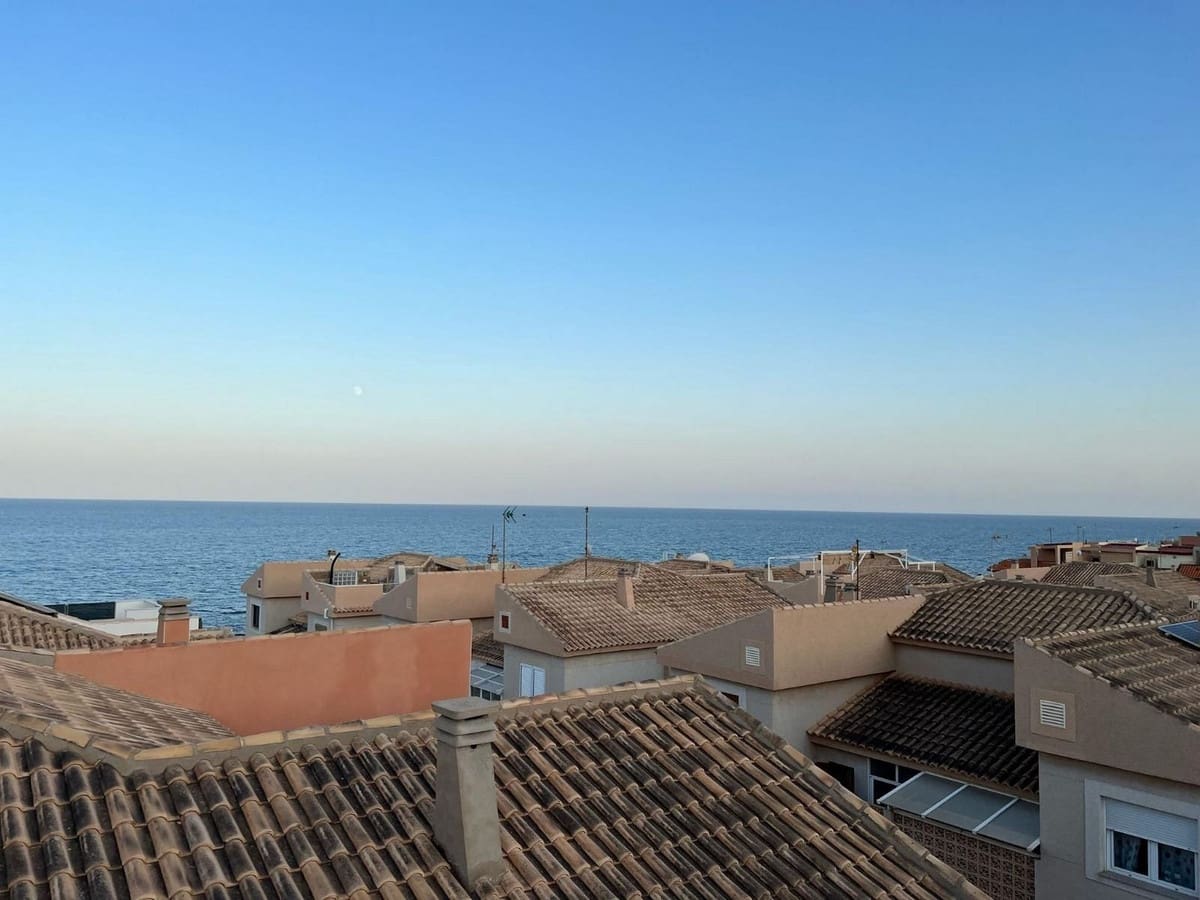 3 makuuhuone Paritalo myytävänä paikassa Torrevieja - 445 000 € (Ref: 9206450)