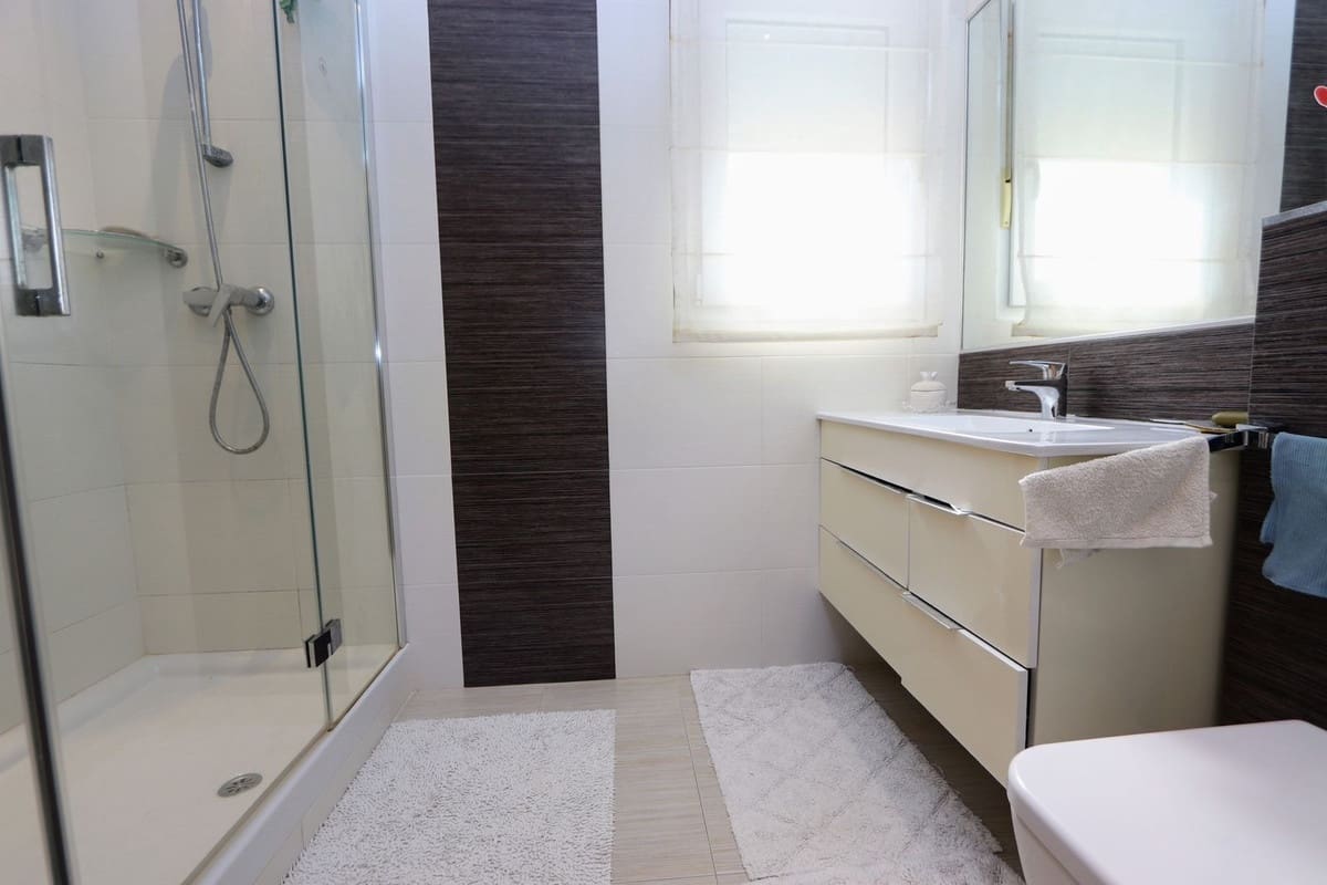 3 soveværelse Semi-Rækkehus til salg i Torrevieja - € 445.000 (Ref: 9206450)